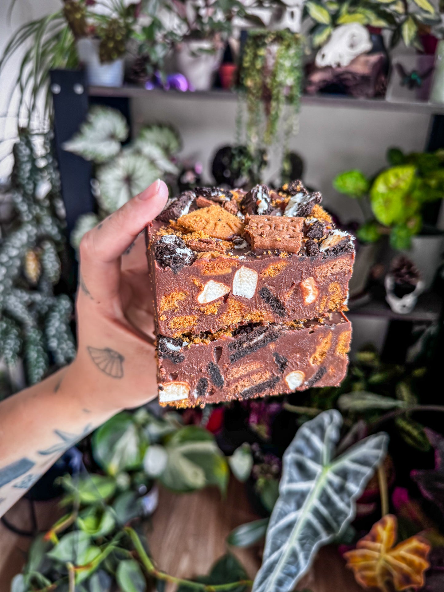 Biscuit tin rocky road (vg)