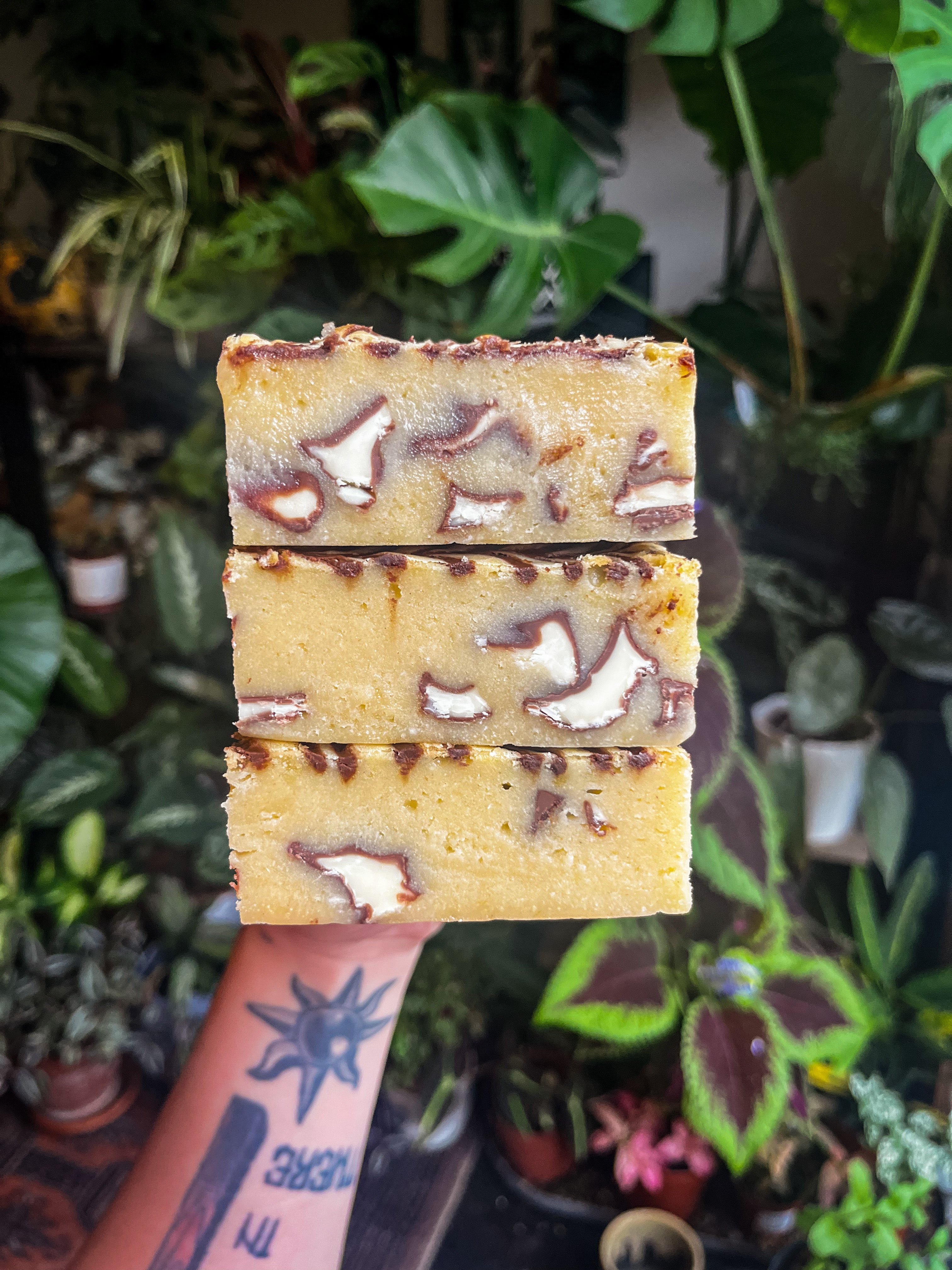 Kinder & nutella blondie