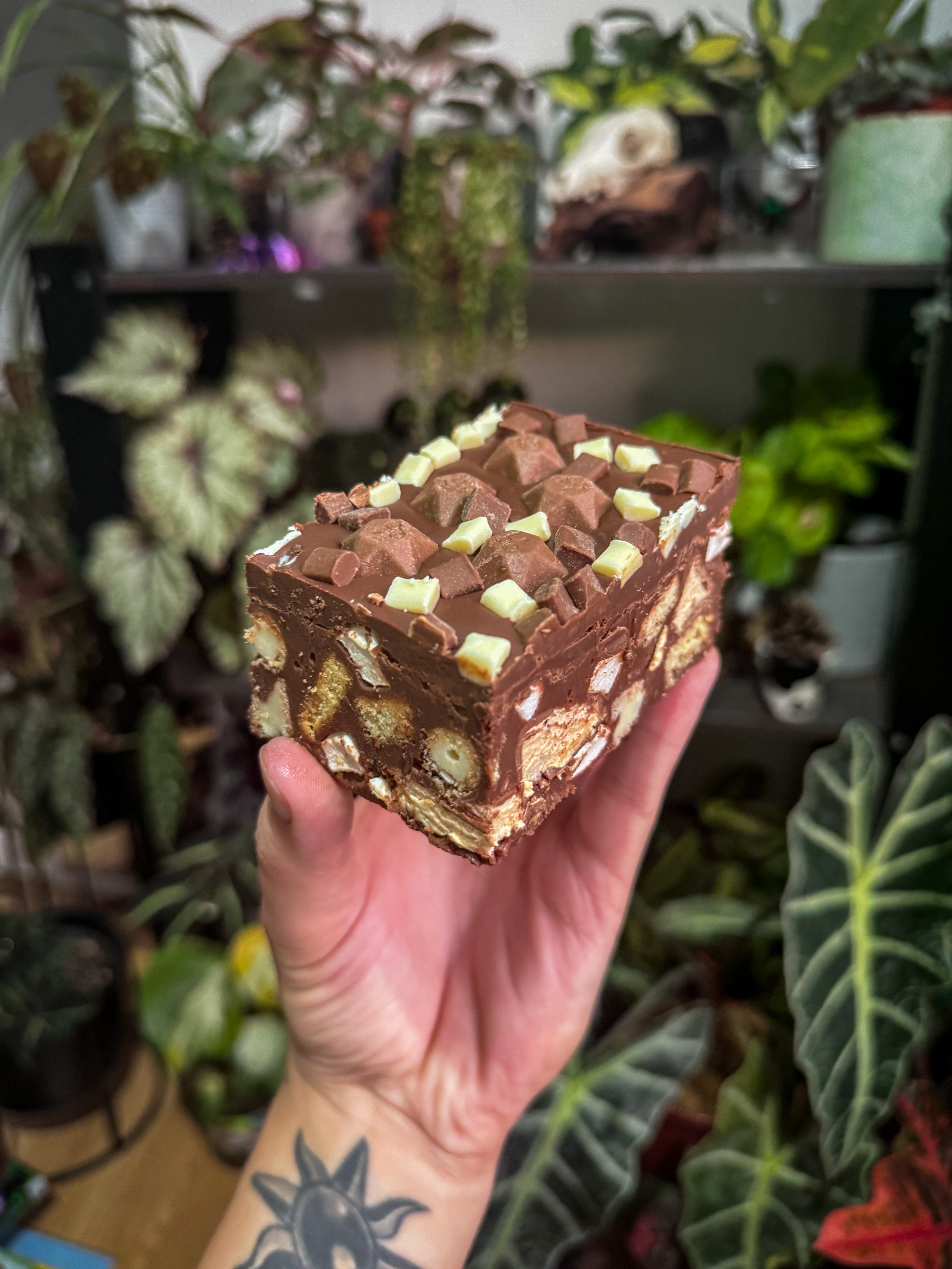 Milkyway crispy roll rocky road