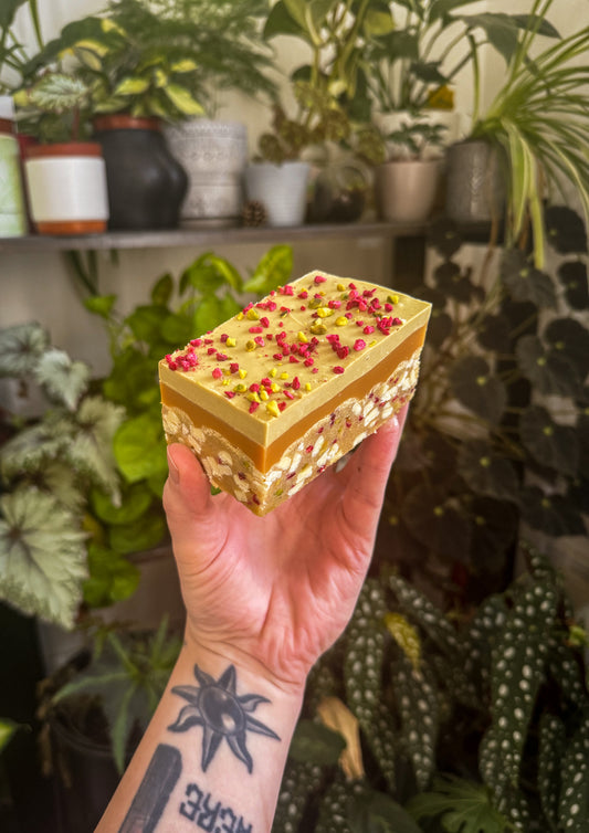 Raspberry pistachio millionaire